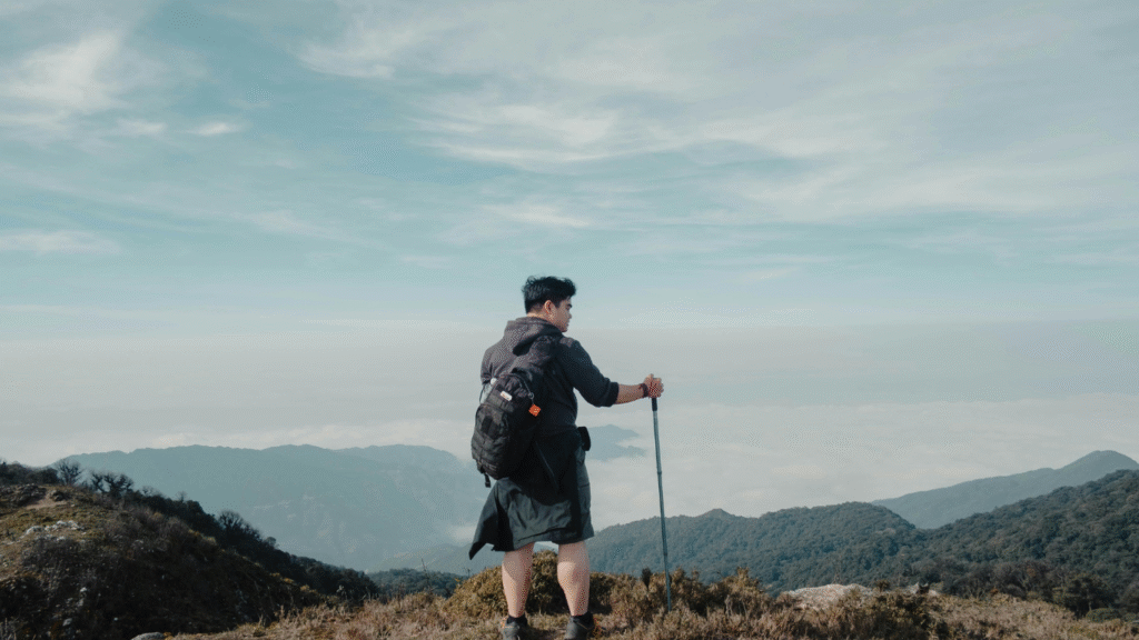 Photo Gear Hacks for Solo Travelers (Quick Tips)