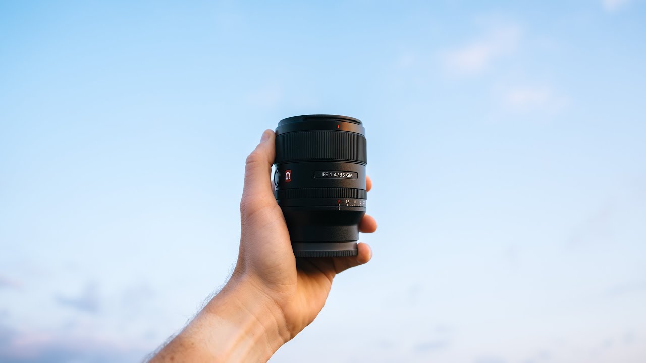 How to Choose the Perfect Travel Lens: Balancing Portability, Versatility, and Image Quality