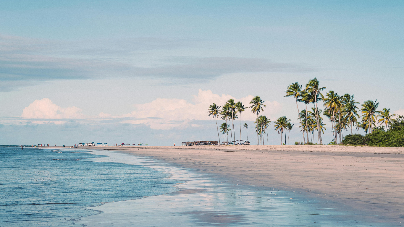 10 ultimate Instagram Quotes About Beaches + Camera Hacks for Sand