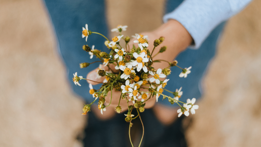 • Small gestures of awareness and politeness leave a strong positive impression.