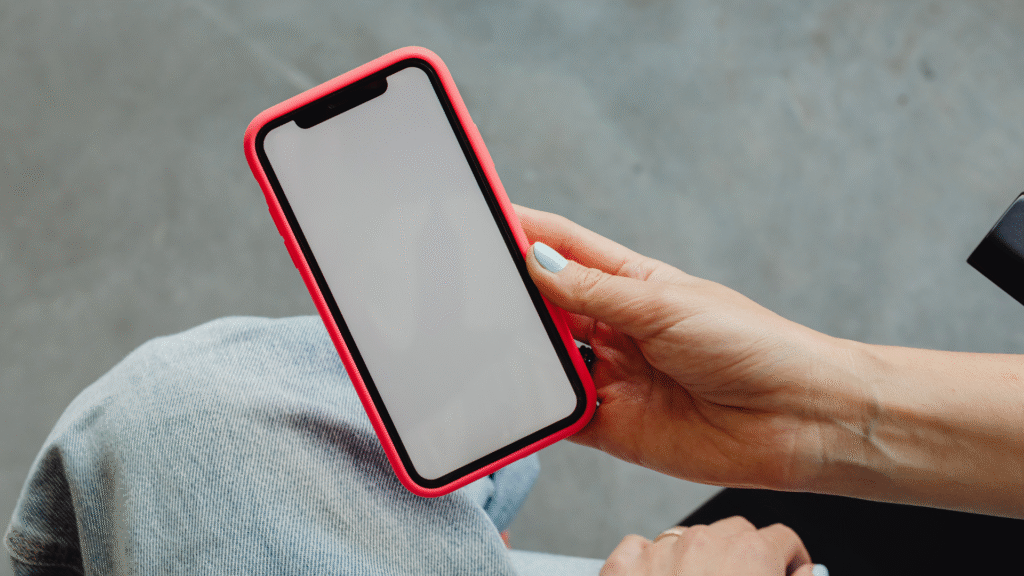 Which travel cases protect phones without ruining touch response