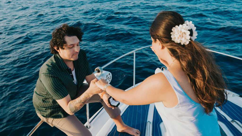 7 Romantic Road Trips in the USA with Love & Packing Tips