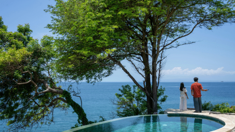 9 Romantic Bali Getaways with Love Quotes & Packing Tips