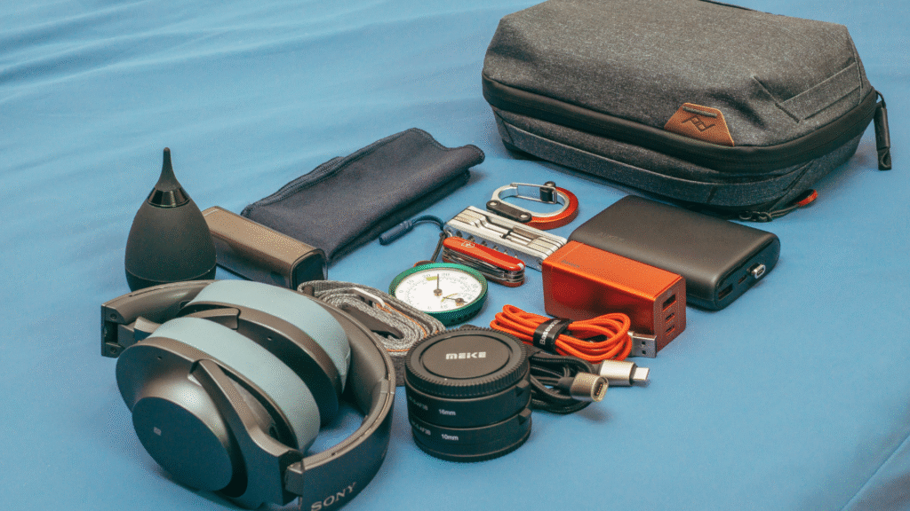 10 Travel Gadgets That Make Every Trip Stress-Free